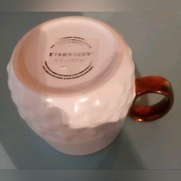 Starbucks White 3D Raised Diamonds Mug Cup Gold/Copper Handle 12 oz 2013 - Picture 6 of 7
